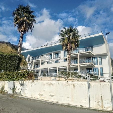 Lube Beach Home Letojanni Exterior foto